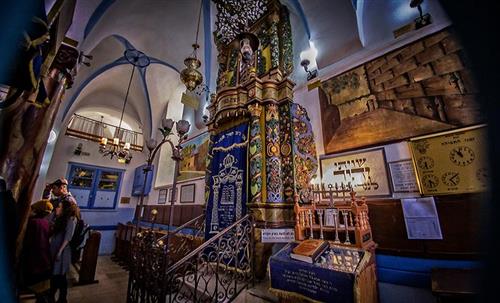 המדריך השלם למבקר בבית הכנסת